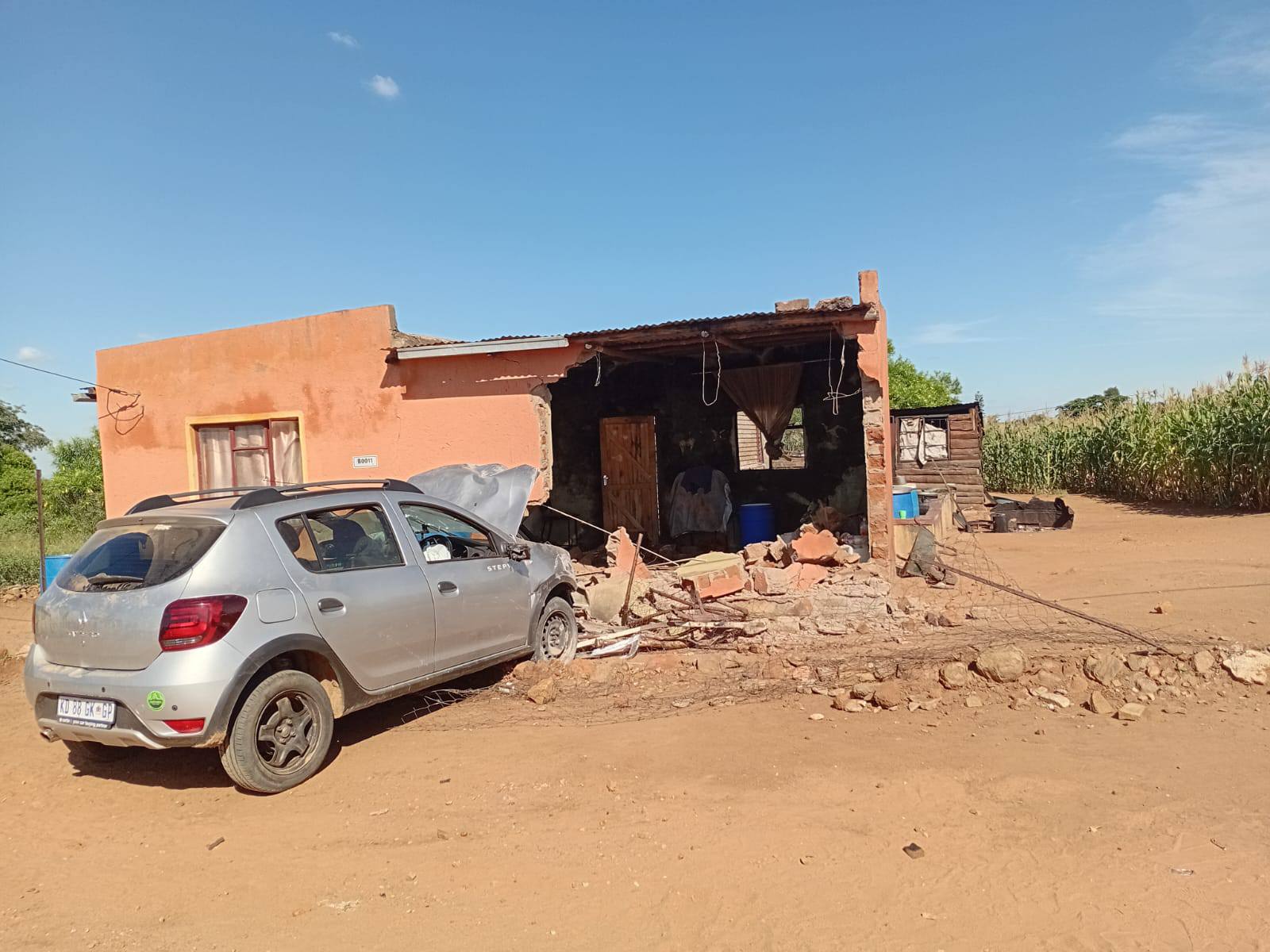 AN INCIDENT OCCURRED AT GA-MAPHALLE WHERE A VEHICLE LOST CONTROL AND CRASHED INTO A FRONT OF THE HOUSE